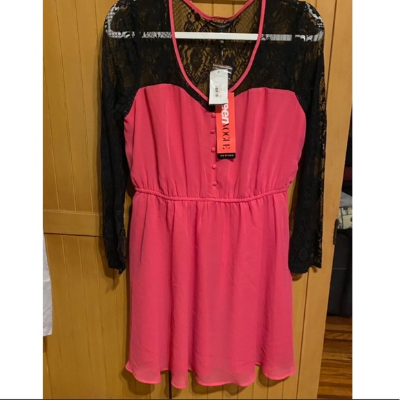 TEEN VOGUE DRESS Large - Picture 7 of 16